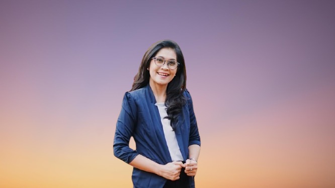 Dr. Ayu Helena Cornellia, B.A, M.Si.